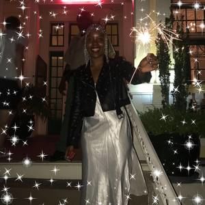 Meet your Posher, Brea